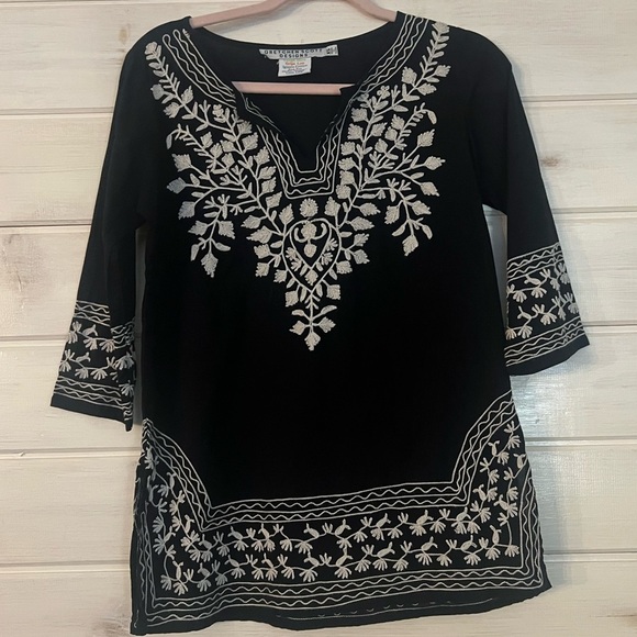 Gretchen Scott Designs Tops - Gretchen Scott Black and Tan Embroidered Tunic Shirt SZ Xsmall Cotton 3/4 Sleeve